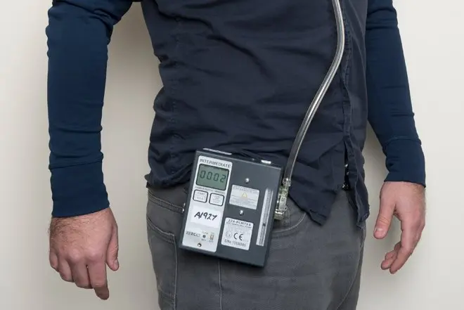 نمونه‌گیری غبار